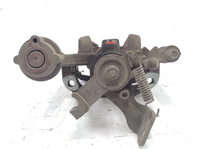 Pinza Freno Trasera Izquierda 13300861  - Chevrolet Cruze Hatchback 1.6 3