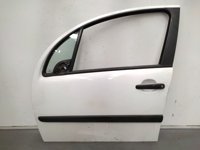 Recambio de puerta delantera izquierda para citroën c3 1.4 hdi sx plus referencia OEM IAM 9002X2  