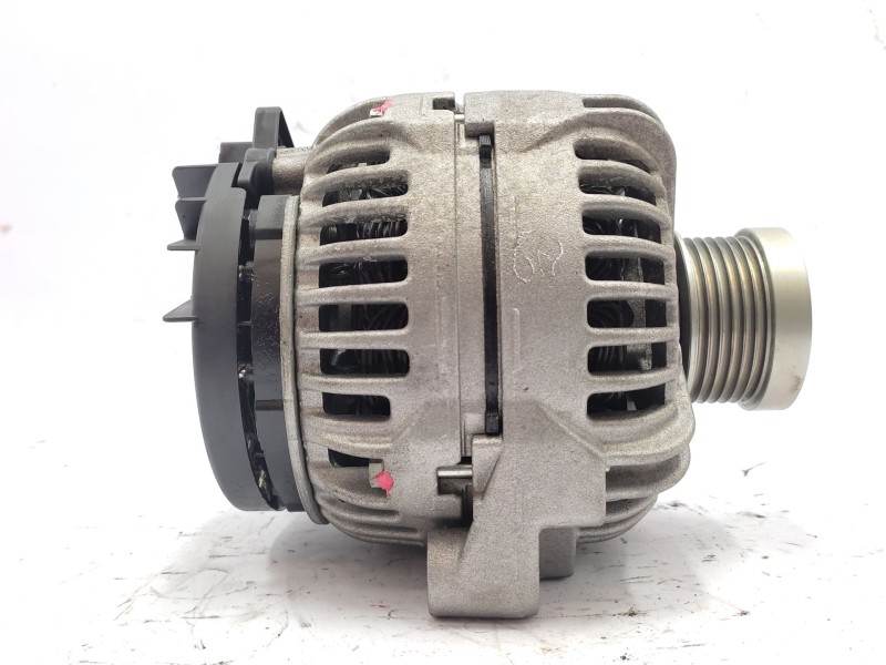 Recambio de alternador para volvo xc70 i cross country (295) d5 xc awd referencia OEM IAM   