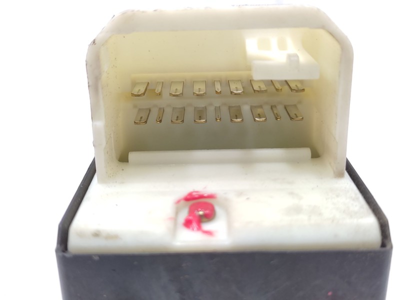 Recambio de mando elevalunas delantero izquierdo para toyota rav 4 ii (_a2_) 2.0 4wd (aca21, aca20) referencia OEM IAM   