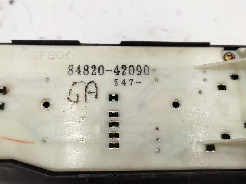 Recambio de mando elevalunas delantero izquierdo para toyota rav 4 ii (_a2_) 2.0 4wd (aca21, aca20) referencia OEM IAM   