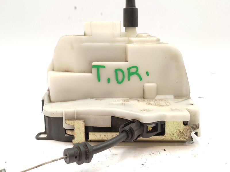 Recambio de cerradura puerta trasera derecha para citroën c3 i (fc_, fn_) 1.6 16v hdi referencia OEM IAM  9138K4 