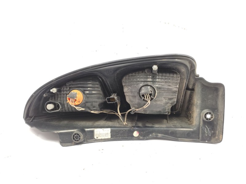 Recambio de piloto trasero izquierdo para citroën c3 picasso (sh_) 1.6 hdi referencia OEM IAM  6350GL 