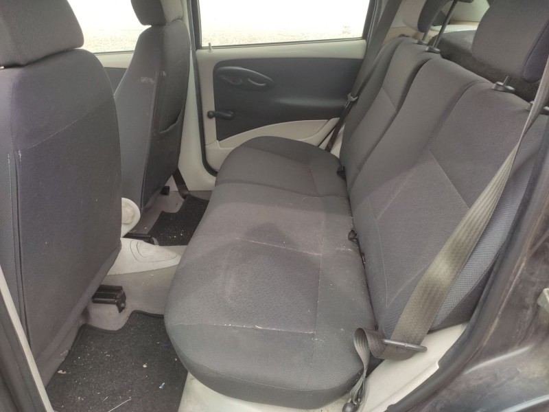 fiat punto (188_) del año 2003