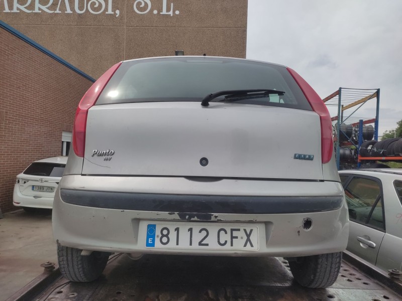 fiat punto (188_) del año 2003