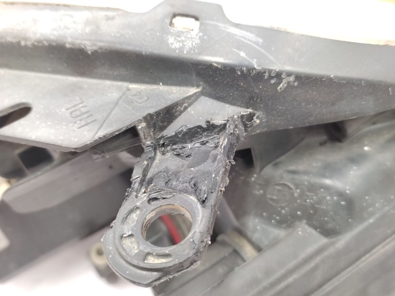 Faro Izquierdo 8117002460 89901944 - Toyota Auris (_e15_) 1.4 (zze150_) 5