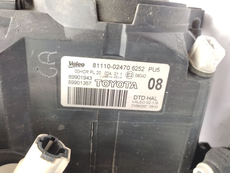 Recambio de faro derecho para toyota auris (_e15_) 1.4 (zze150_) referencia OEM IAM  8113002470 