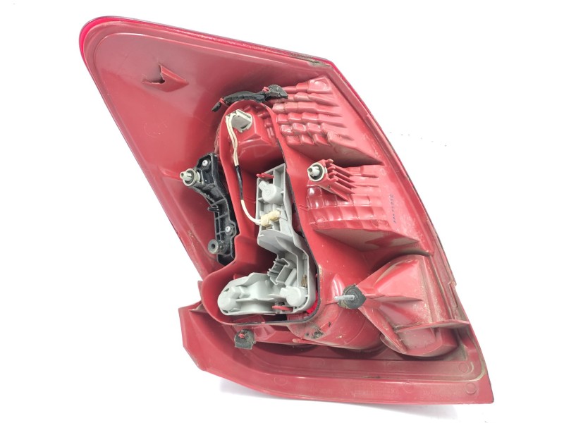 Piloto Trasero Derecho 8155102380  - Toyota Auris (_e15_) 1.4 (zze150_) 2