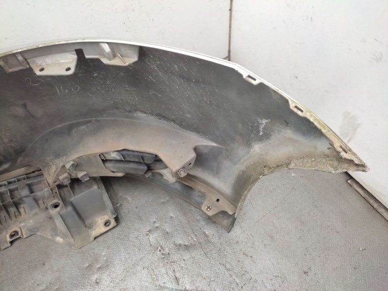Recambio de paragolpes delantero para toyota auris (_e15_) 1.4 (zze150_) referencia OEM IAM  5211902970 