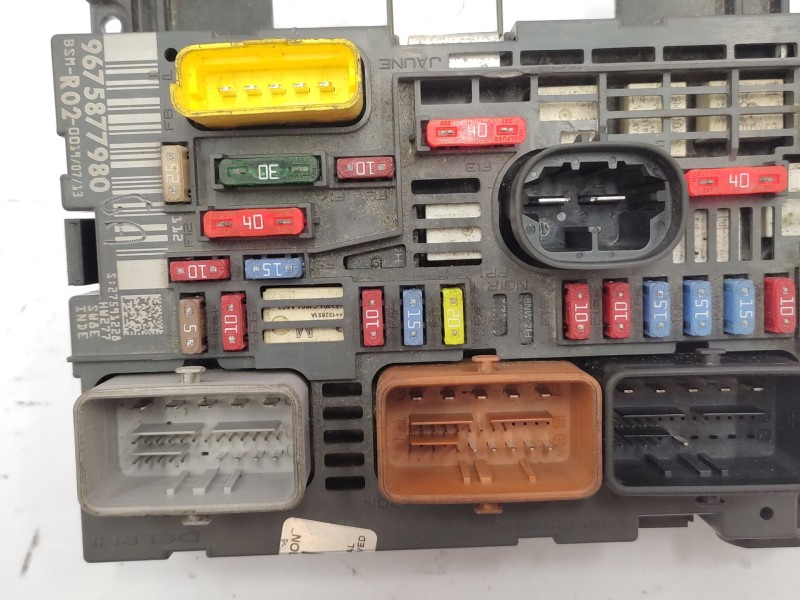 Recambio de caja reles / fusibles para peugeot 5008 (0u_, 0e_) 1.6 hdi referencia OEM IAM   