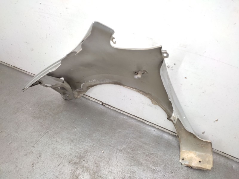 Recambio de aleta delantera derecha para toyota auris (_e15_) 1.4 (zze150_) referencia OEM IAM  5380102100 