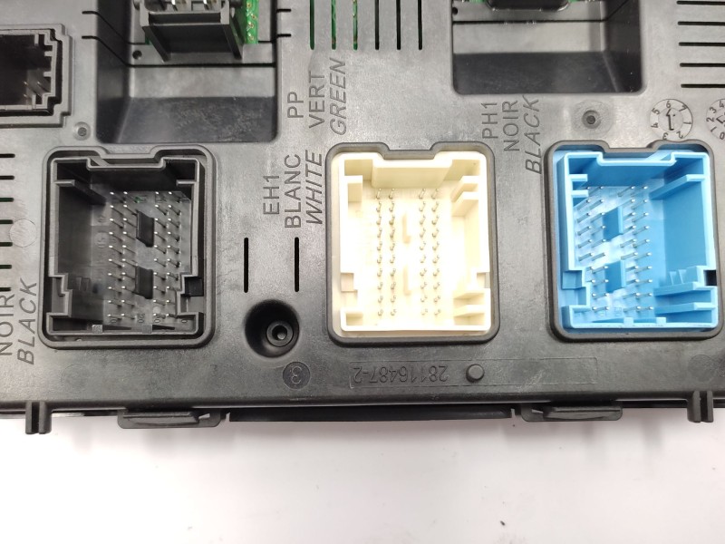 Caja Reles / Fusibles 9678477180  - Peugeot 5008 (0u_, 0e_) 1.6 Hdi 4