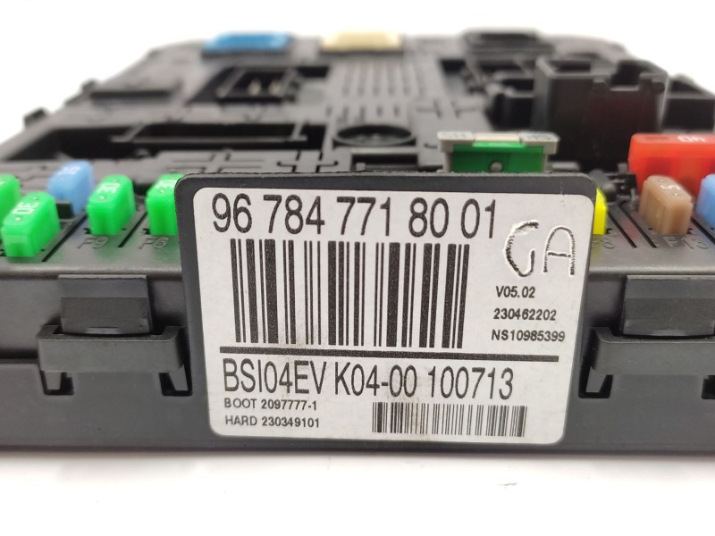Caja Reles / Fusibles 9678477180  - Peugeot 5008 (0u_, 0e_) 1.6 Hdi 5