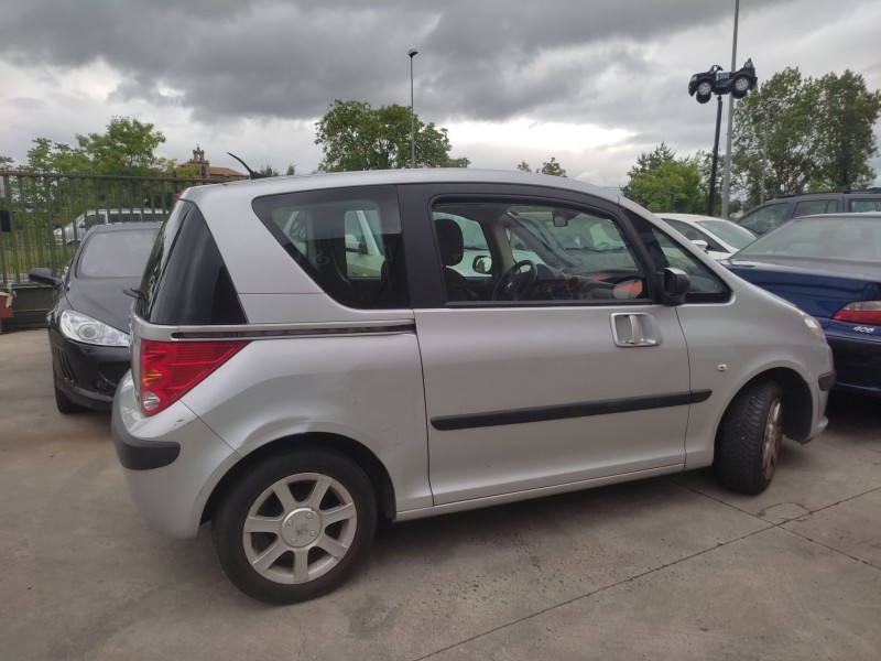 peugeot 1007 (km_) del año 2006