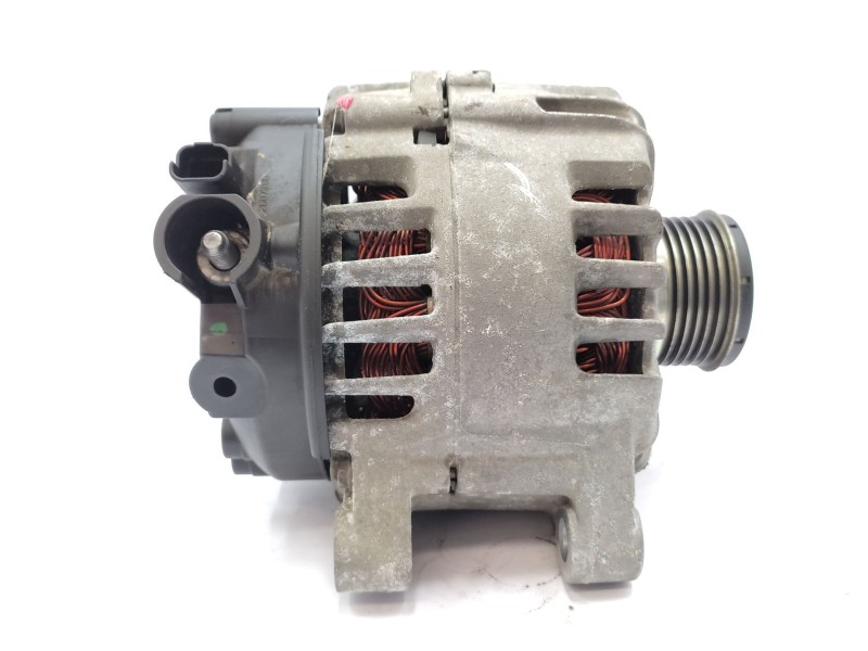 Recambio de alternador para peugeot 5008 (0u_, 0e_) 1.6 hdi referencia OEM IAM   