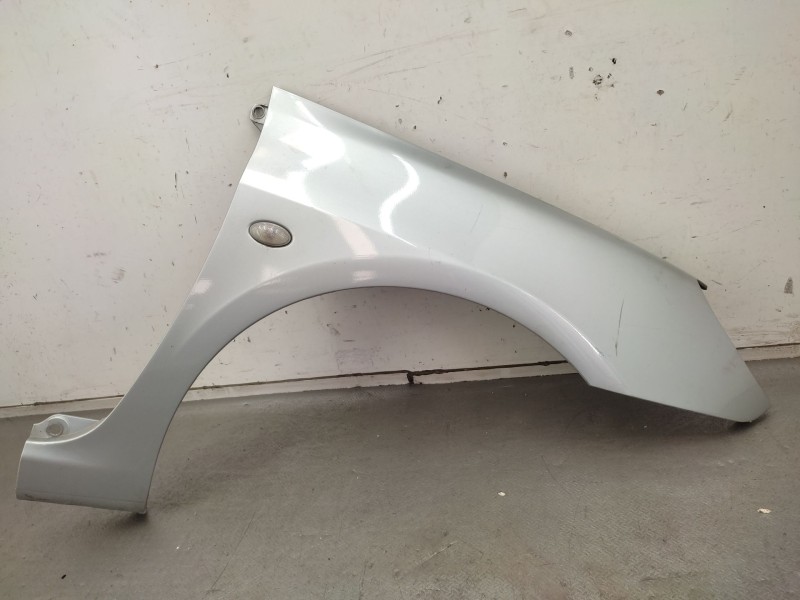 Recambio de aleta delantera derecha para peugeot 307 (s1) xs referencia OEM IAM   