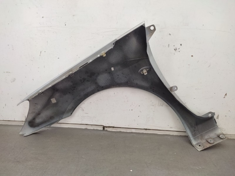 Recambio de aleta delantera derecha para peugeot 307 (s1) xs referencia OEM IAM   