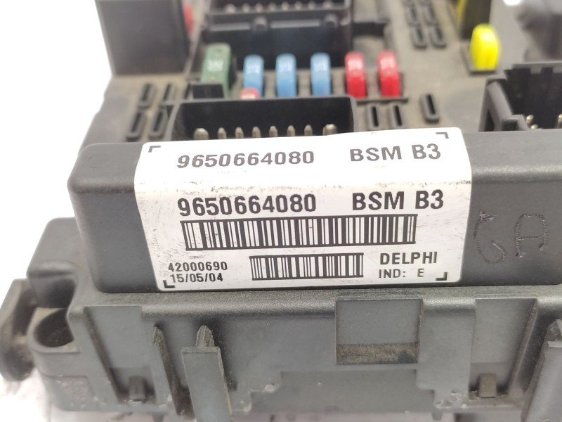 Recambio de caja reles / fusibles para peugeot 307 (s1) xs referencia OEM IAM   