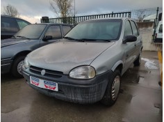 opel corsa b del año 1996
