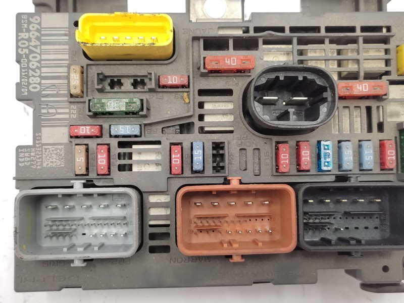 Recambio de caja reles / fusibles para seat altea (5p1) 1.9 tdi referencia OEM IAM   