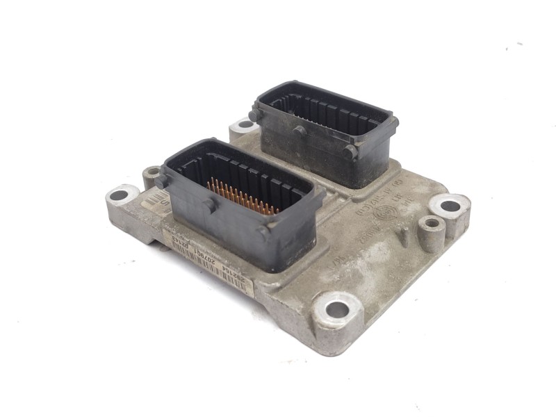 Recambio de centralita motor uce para fiat punto (188_) 1.2 16v 80 (188.233, .235, .253, .255, .333, .353, .639,... referencia O