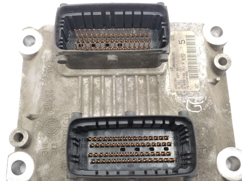 Recambio de centralita motor uce para fiat punto (188_) 1.2 16v 80 (188.233, .235, .253, .255, .333, .353, .639,... referencia O