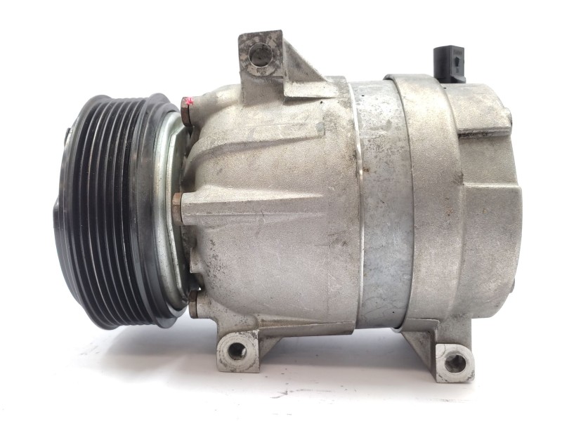 Recambio de compresor aire acondicionado para renault laguna ii (bg0/1_) 1.9 dci (bg1a, bg1v) referencia OEM IAM   