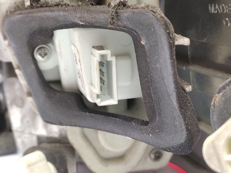 Piloto Trasero Izquierdo 93177995  - Opel Vectra C (z02) 1.8 16v 3