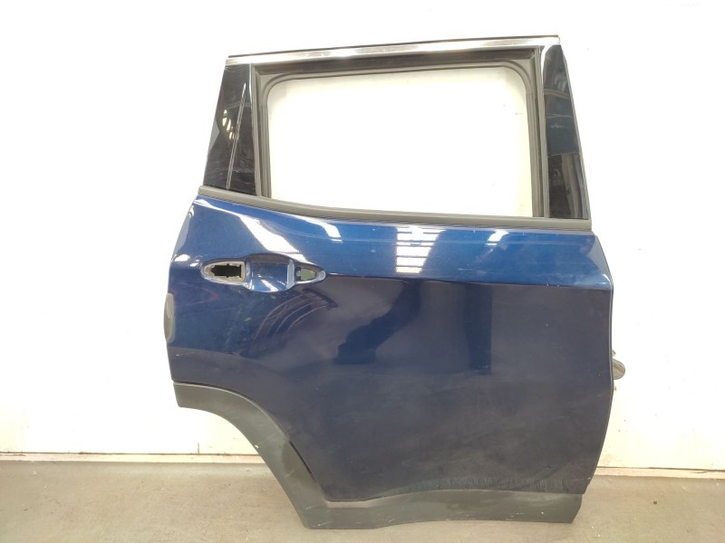 Recambio de puerta trasera derecha para jeep compass (mp, m6, mv, m7) 2.0 crd 4x4 referencia OEM IAM   