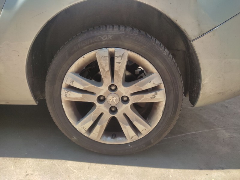 peugeot 5008 (0u_, 0e_) del año 2014