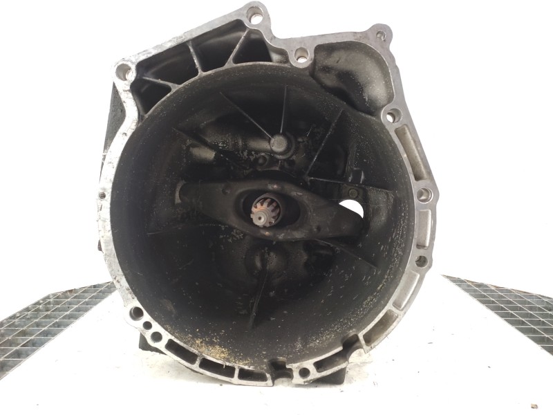 Recambio de caja cambios para bmw serie 5 berlina (e34) 525td referencia OEM IAM 1221899  