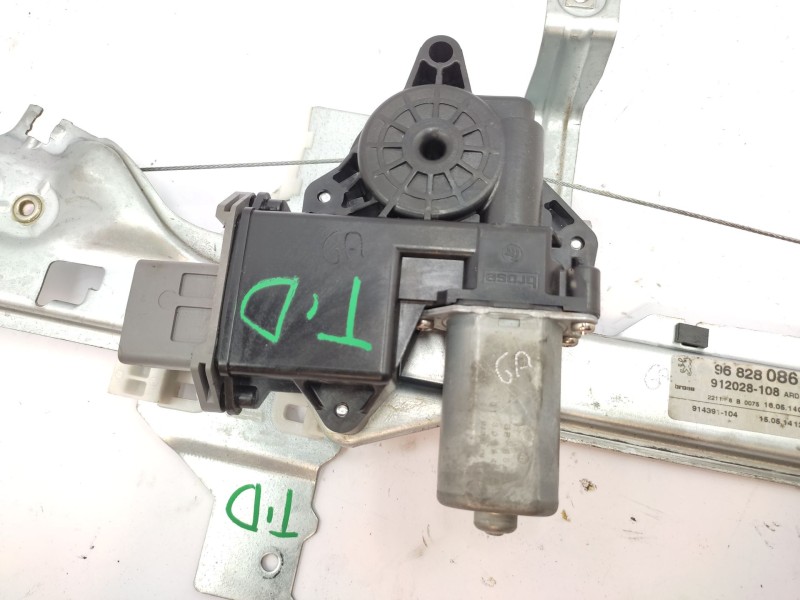 Recambio de elevalunas trasero derecho para peugeot 5008 (0u_, 0e_) 1.6 hdi referencia OEM IAM   