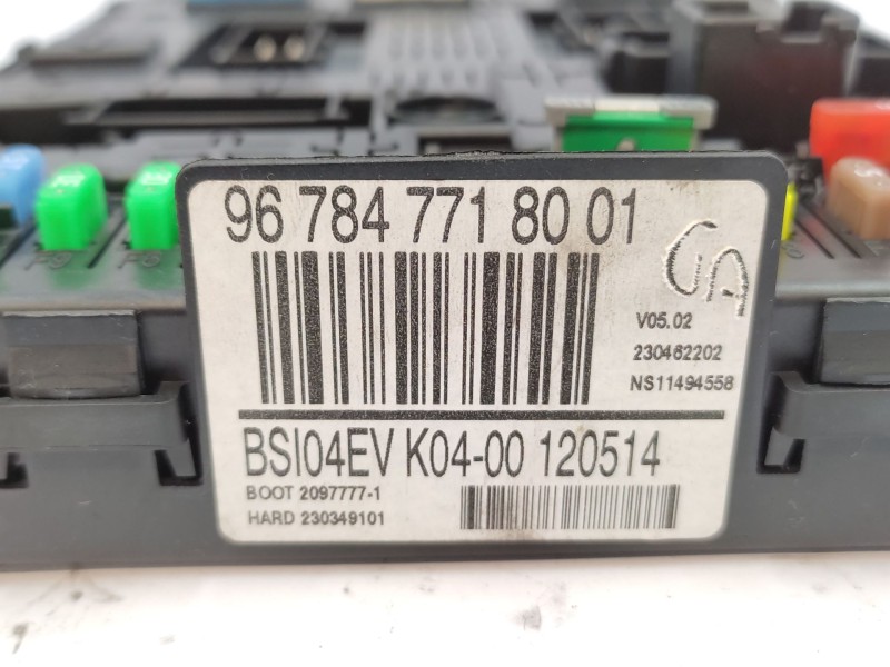 Caja Reles / Fusibles 9678477180  - Peugeot 5008 (0u_, 0e_) 1.6 Hdi 5