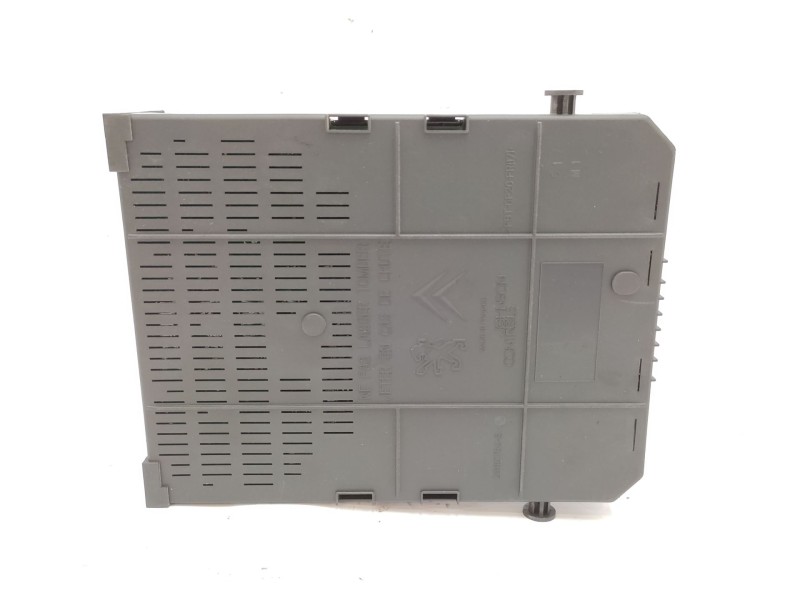 Caja Reles / Fusibles 9678477180  - Peugeot 5008 (0u_, 0e_) 1.6 Hdi 6