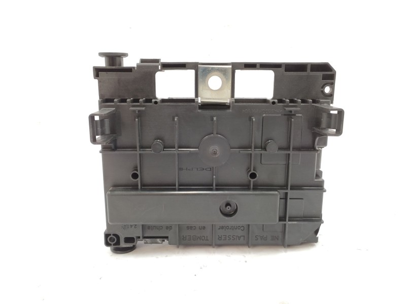 Recambio de caja reles / fusibles para peugeot 5008 (0u_, 0e_) 1.6 hdi referencia OEM IAM   