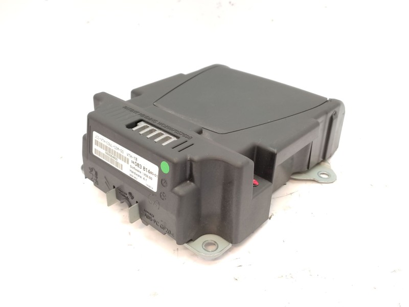 Recambio de pantalla multifuncion para peugeot 5008 (0u_, 0e_) 1.6 hdi referencia OEM IAM   