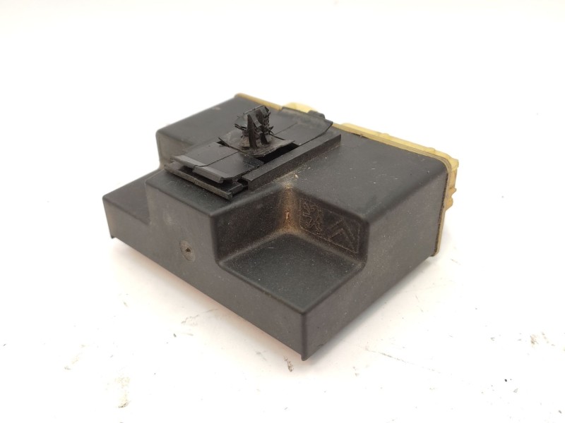 Caja Precalentamiento 9662570880  - Peugeot 5008 (0u_, 0e_) 1.6 Hdi 2