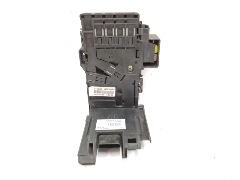 Caja Reles / Fusibles 9666527580  - Peugeot 5008 (0u_, 0e_) 1.6 Hdi 3