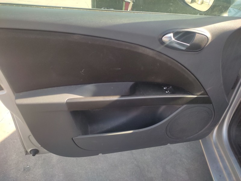 seat leon (1p1) del año 2010
