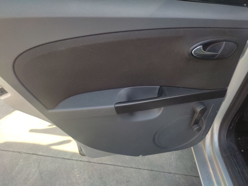 seat leon (1p1) del año 2010