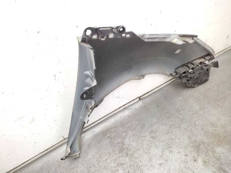 Aleta Delantera Izquierda 7840y7  - Peugeot 5008 (0u_, 0e_) 1.6 Hdi 4