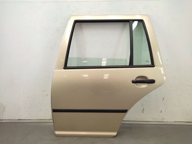 Recambio de puerta trasera izquierda para volkswagen golf iv variant (1j5) 1.6 16v referencia OEM IAM   