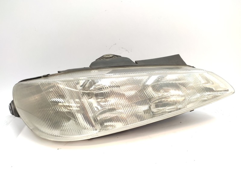Recambio de faro derecho para peugeot 406 (8b) 2.0 16v referencia OEM IAM   