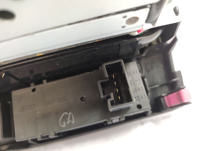 Recambio de pantalla multifuncion para toyota prius (nhw20) 1.5 cat referencia OEM IAM   