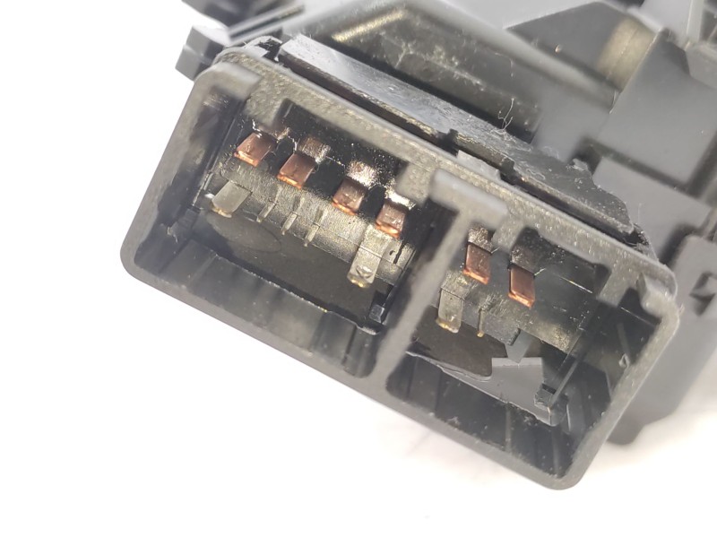 Mando Limpia 8465248030  - Toyota Prius (nhw20) 1.5 Cat 3