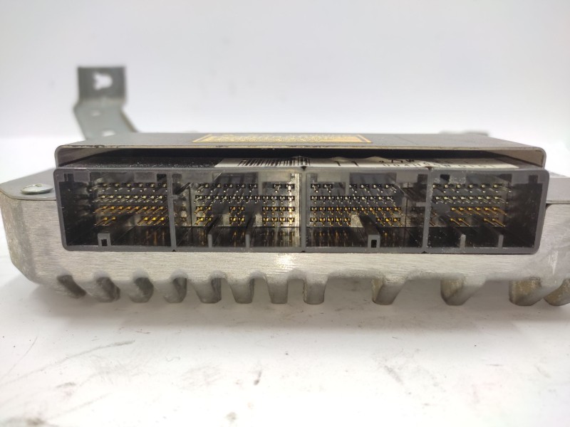 Centralita Motor Uce 8954047060  - Toyota Prius (nhw20) 1.5 Cat 4