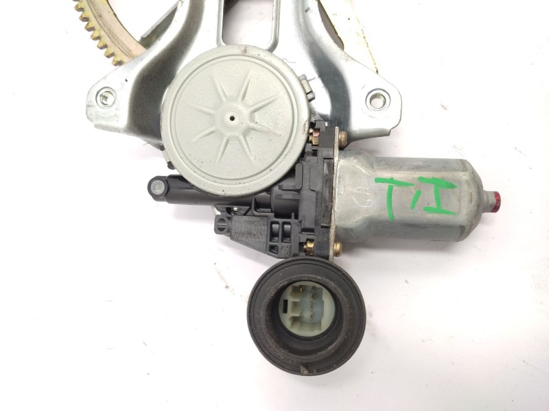 Elevalunas Trasero Izquierdo 6980252070  - Toyota Prius (nhw20) 1.5 Cat 2