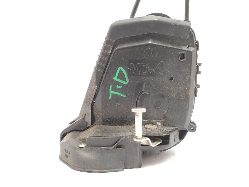Recambio de cerradura puerta trasera derecha para toyota prius (nhw20) 1.5 cat referencia OEM IAM   