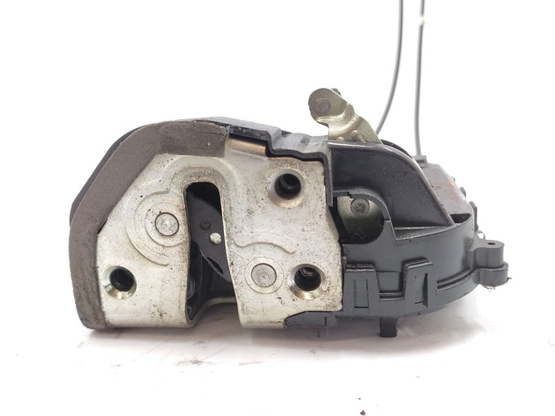 Cerradura Puerta Trasera Derecha 6905047040  - Toyota Prius (nhw20) 1.5 Cat 3