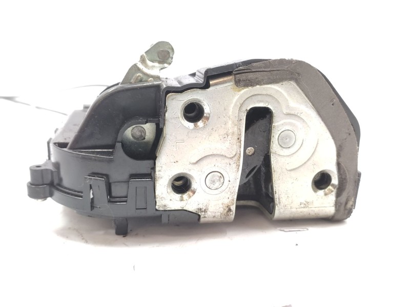 Cerradura Puerta Trasera Izquierda 6906047040  - Toyota Prius (nhw20) 1.5 Cat 3